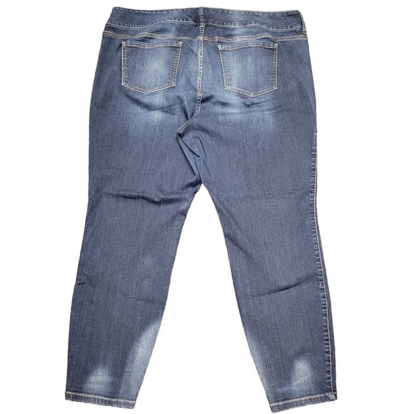 Torrid Premium Jegging Women's.  Size 22R. Excellent Condition Pre-owned - Picture 3 of 9